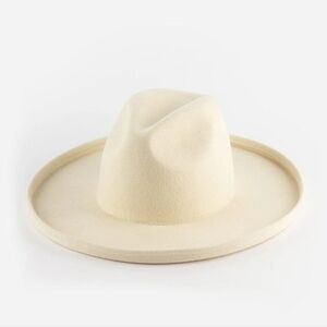 Gigi Pip Cream Maude Pencil Brim Hat - Size 57